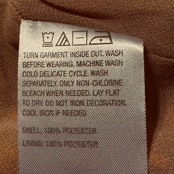 TWR HLL V neck Long Sleeve Maxi Dress - Picture 10 of 10